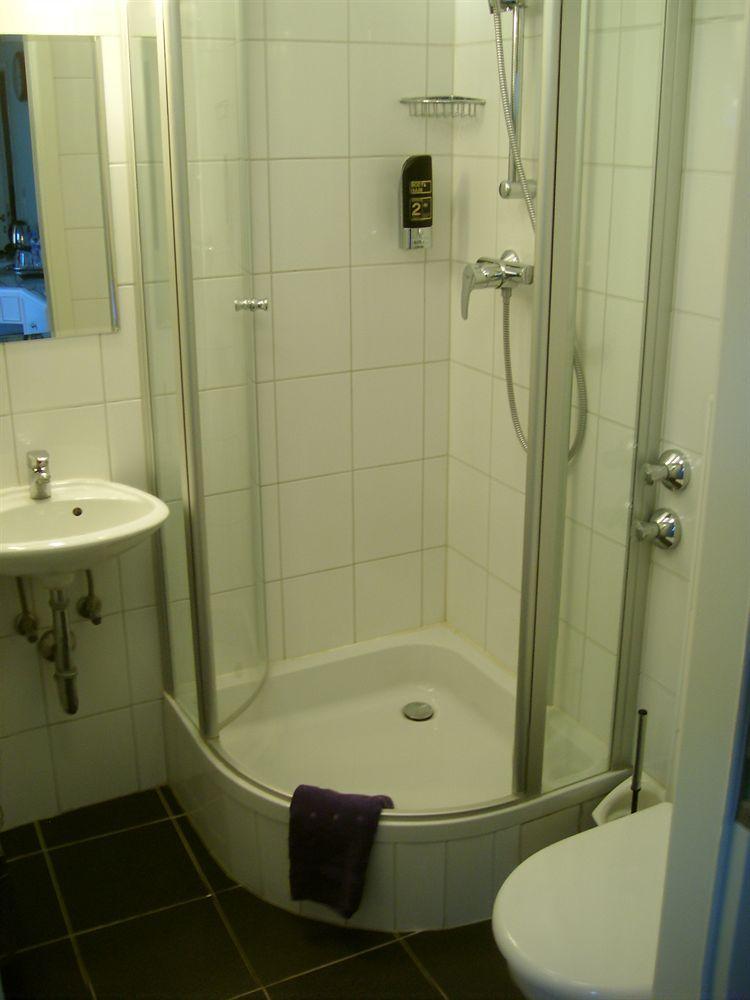 Hotel Franken An Der Messe Frankfurt am Main Bagian luar foto